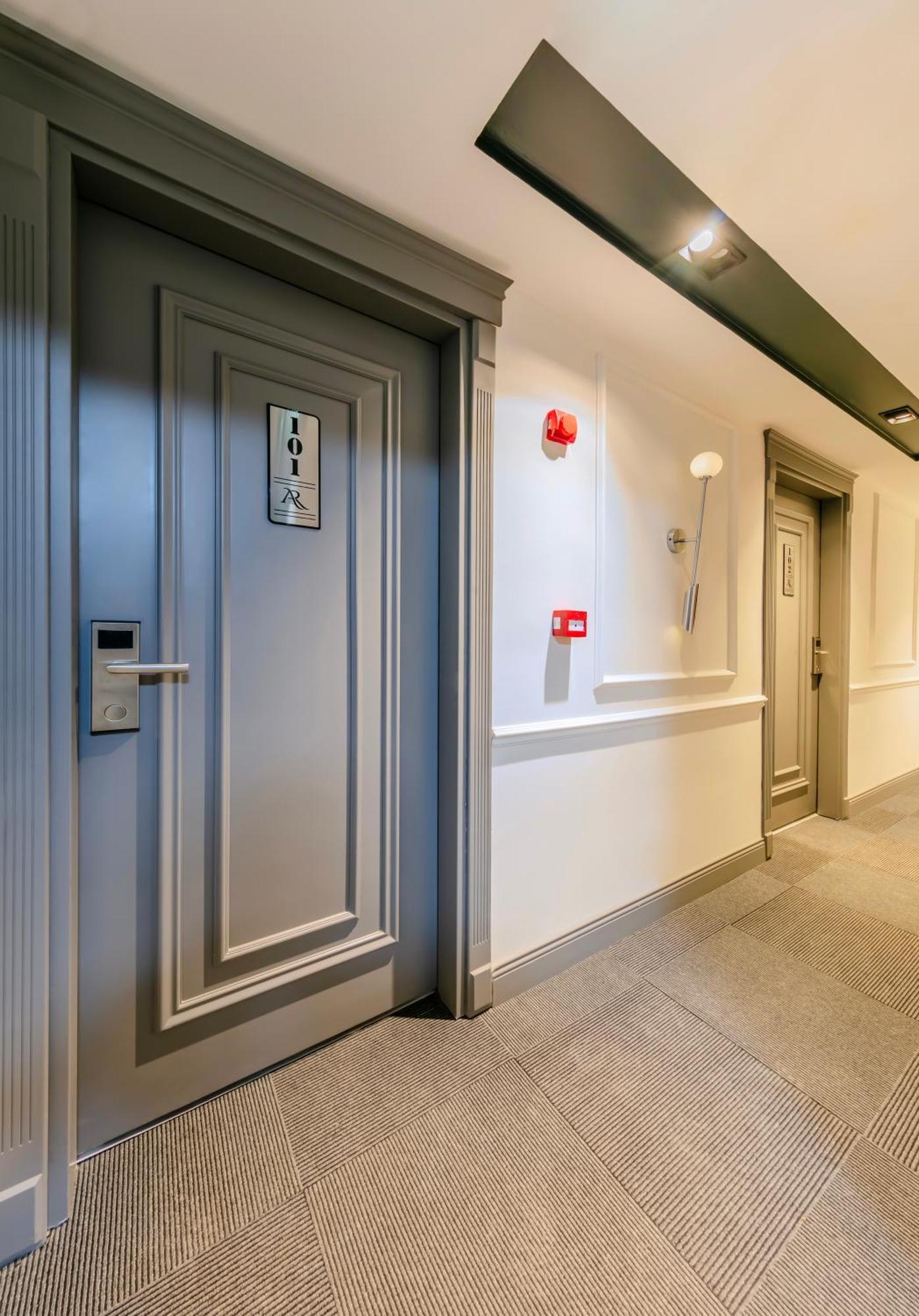 Arnavutkoy Atar Airport Hotel - Spa & Wellness מראה חיצוני תמונה