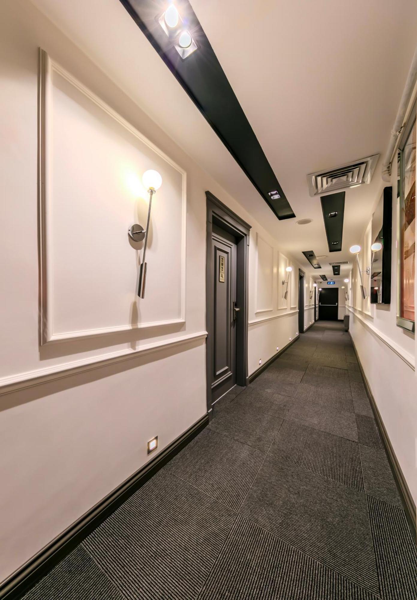 Arnavutkoy Atar Airport Hotel - Spa & Wellness מראה חיצוני תמונה